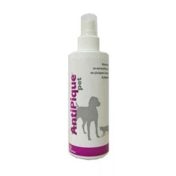 Spray Tafarm Antipique Pet 150ml για σκύλους και γάτες, που προστατεύει τα τραύματα αποτρέποντας το γλείψιμο και το δάγκωμα.